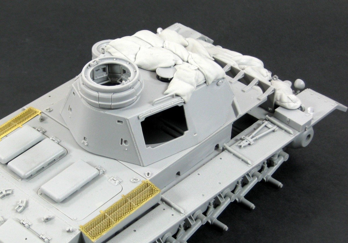 Panzer Art RE35-140 Blindage sable pour Panzer III (Afrique du Nord) 1/35 – image 2