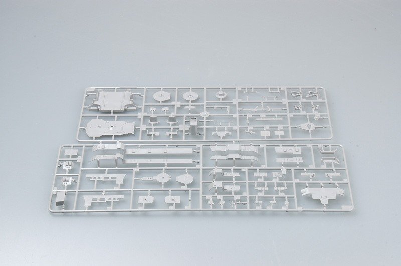 Trumpeter 04522 Croiseur russe Pyotr Velikiy (1/350) – immagine 7