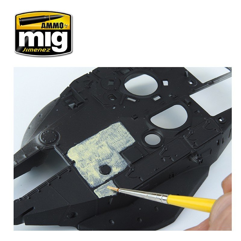 Pâte antidérapante Ammo of Mig 2033 - Couleur sable pour maquettes au 1/35 – image 4