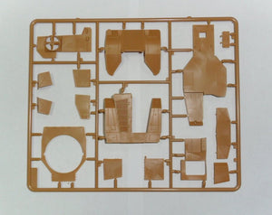 ICM 35382 P 204 (f) avec équipage de véhicule blindé allemand (1/35) – image 3