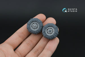 Quinta Studio QT35012 Coffret de pneus Dodge WC Family avec chaînes (Zvezda) 1/35 – image 7