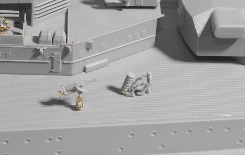 Dragon 1040 Cuirassé allemand Scharnhorst 1943 (1/350) – immagine 5