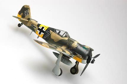 Hobby Boss 80245 Chasseur allemand Fw190A-6 (1/72) – image 3