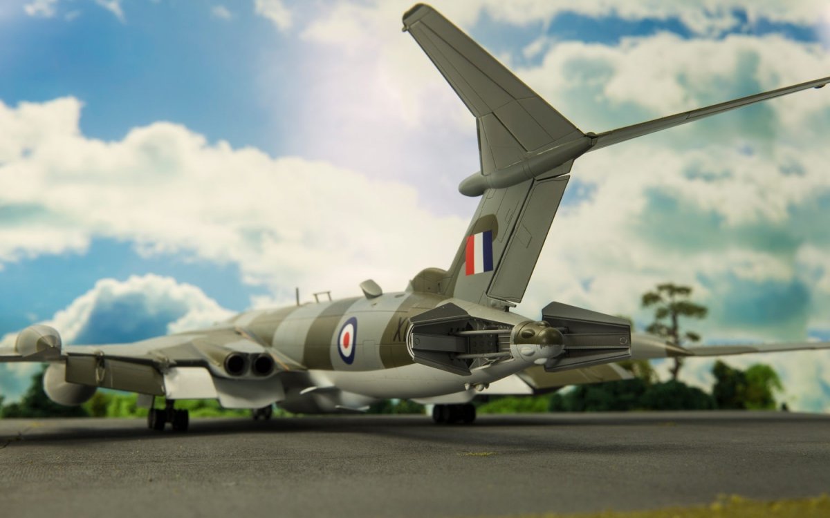 Airfix 12008 Handley Page Victor B.2 1/72 – immagine 8
