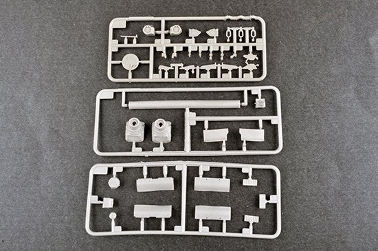 Trumpeter 09581 Char de combat principal russe T-80UD - Début de production, échelle 1/35 – image 14