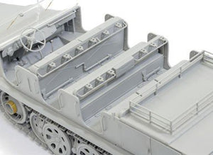 Dragon 6466 8T HALFTRACK Production initiale (1/35) – image 2