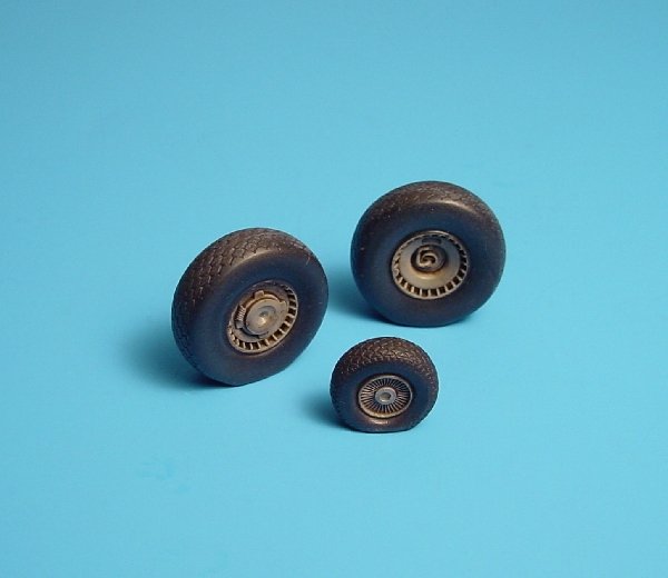 Roues Aires 4165 Ar 234B BLITZ + masque de peinture 1/48 Hasegawa