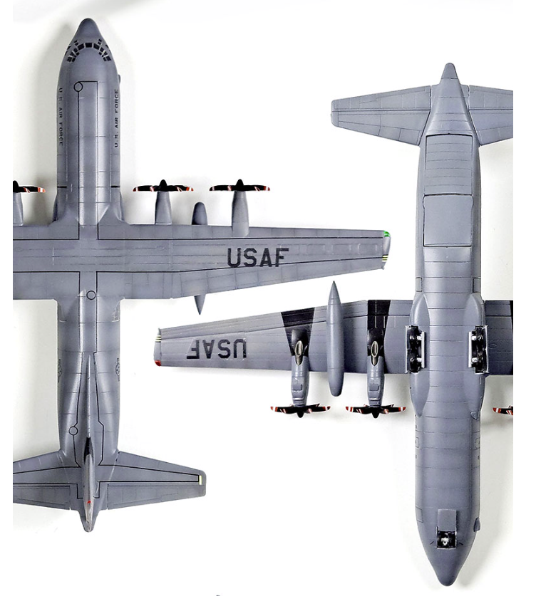 Maquette Academy 12631 C-130J-30 Hercules 1/144 – image 6