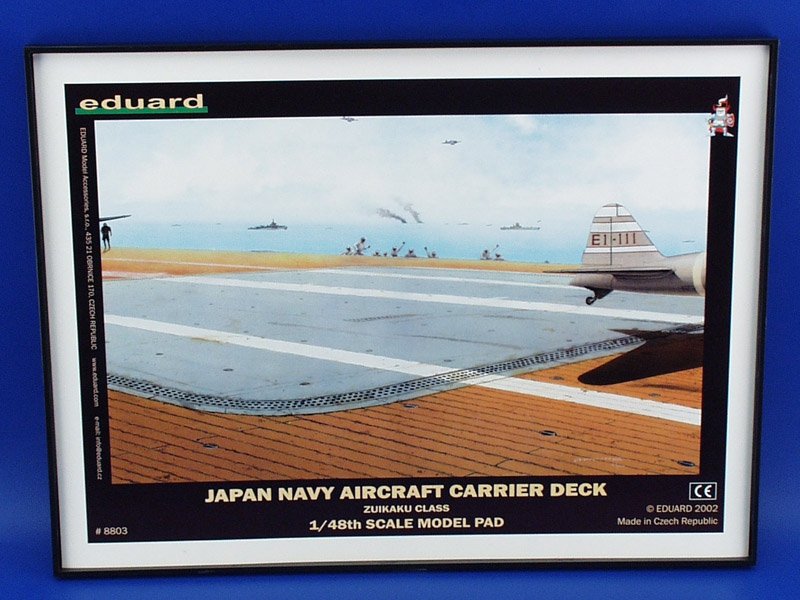 Présentoir Eduard 8803 PSP Pont d&amp;#39;un porte-avions japonais Seconde Guerre mondiale 1/48
