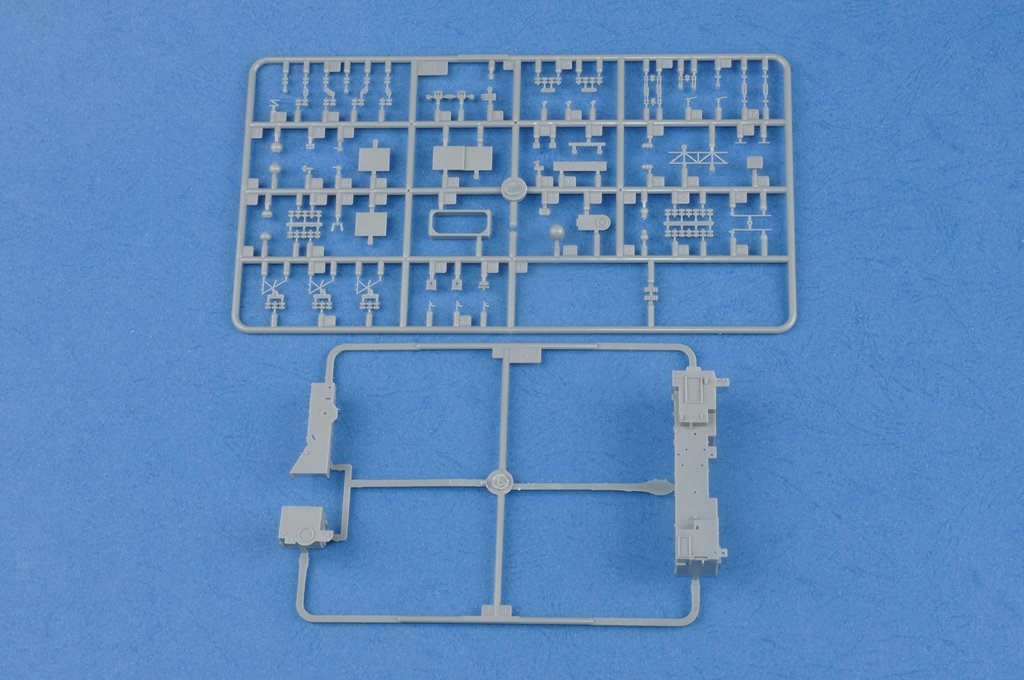 Hobby Boss 83408 USS Iwo Jima LHD-7 1/700 – zdjęcie 6