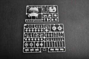 Trumpeter 01566 Char lourd soviétique KV-1S (1/35) – image 6
