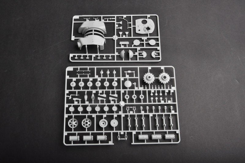 Trumpeter 01566 Char lourd soviétique KV-1S (1/35) – image 6