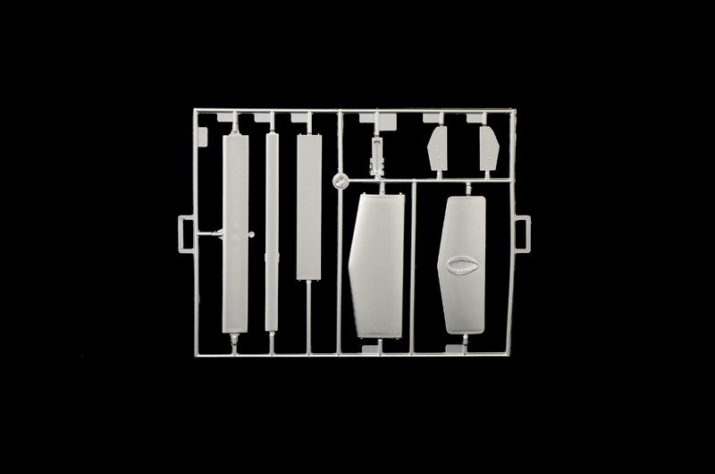 Italeri 4704 ALFA ROMEO 179-179C (1/12) – image 21