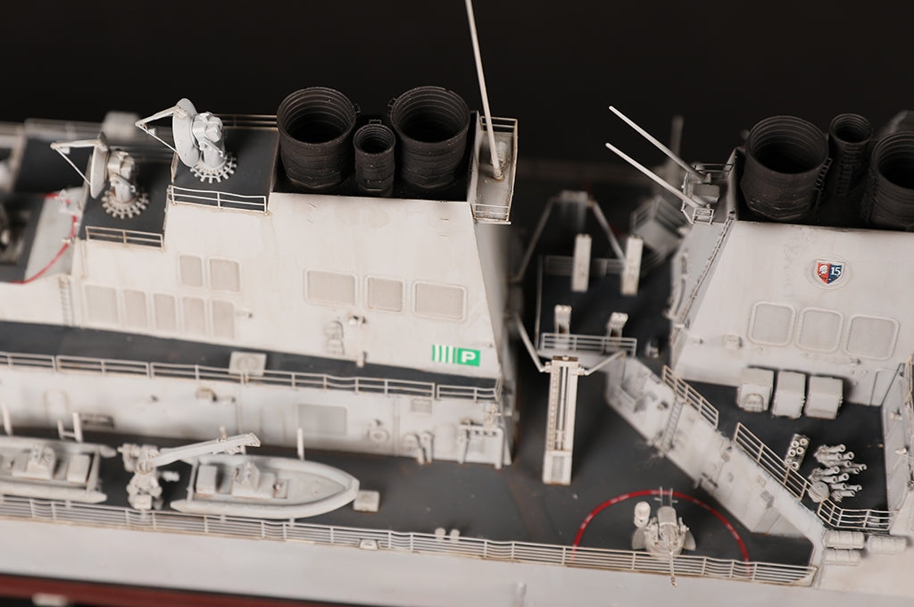 J&amp;#39;adore la maquette 62007 USS Curtis Wilbur DDG-54 au 1/200 – immagine 13