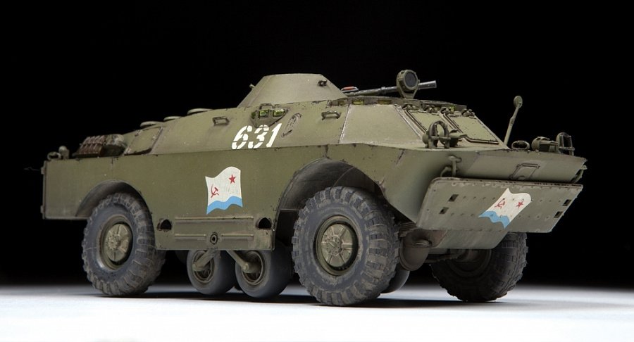 Zvezda 3638 Véhicule blindé de reconnaissance soviétique BDRM-2 1/35 – image 6