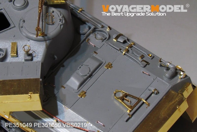 Maquette Voyager PE351049B Sherman VC Firefly britannique de la Seconde Guerre mondiale (version B, canon inclus) pour RFM 5038 au 1/35 – immagine 13
