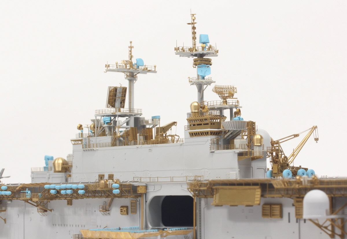Pontos 37001R1 USS LHD-2 Essex Kit + Ensemble de détails 1/350 – Bild 17