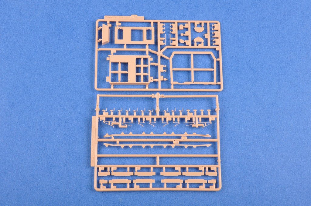 Hobby Boss 80135 STURMPANZER IV allemand, VERSION PRÉCOCE, MILIEU DE PRODUCTION AVEC INTÉRIEUR  – image 8