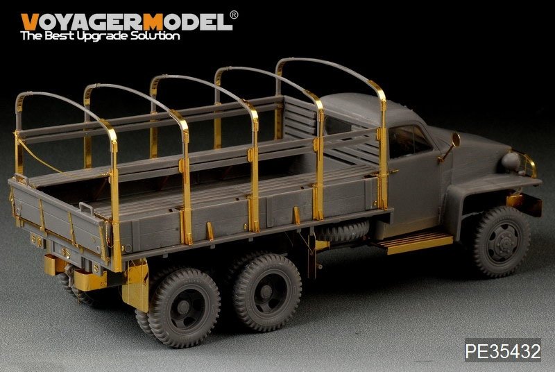 Maquette Voyager PE35432 Camion Studebaker US6 russe de la Seconde Guerre mondiale pour ITALERI 6499 / ICM 35511 1/35  – immagine 14