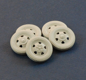 Roues de route Panzer Art RE35-730 pour GAZ-AA (Omskij Zavod) 1/35
