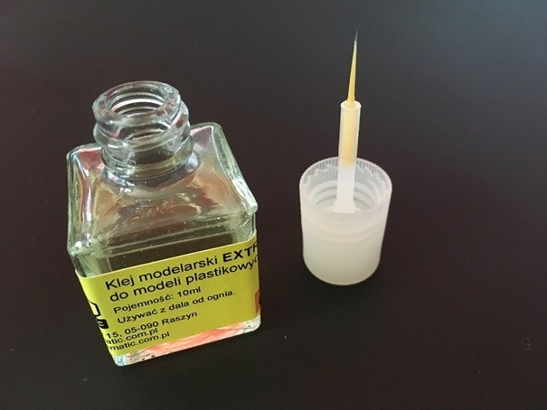 Chematic 009 Colle extra fluide 10 ml