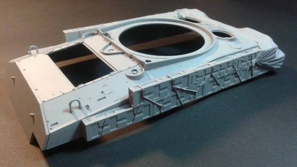 Panzer Art RE35-440 Coque de M4A3 Sherman avec blindage anti-HE improvisé 1/35  – image 3