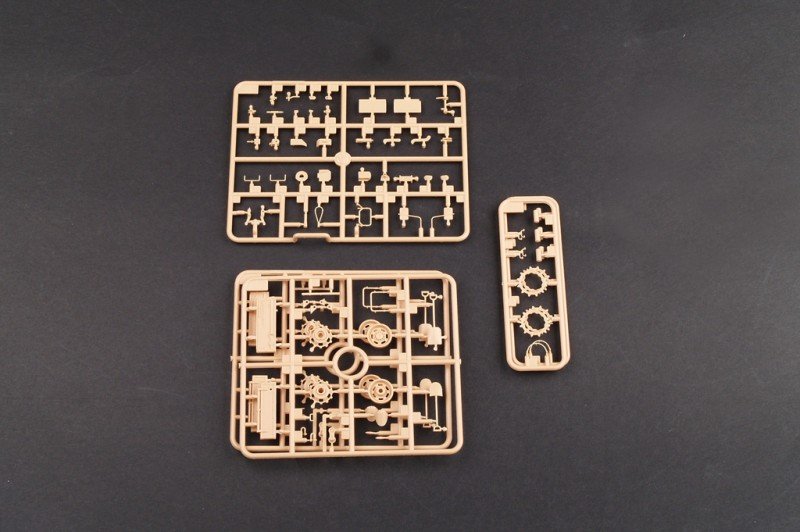 Hobby Boss 82475 Véhicule de combat d&amp;#39;infanterie suédois CV90-40C avec blindage complet supplémentaire (1/35) – Bild 9