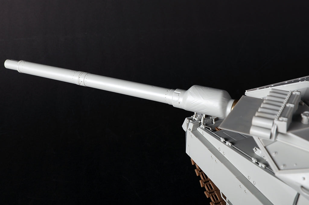 Trumpeter 00966 German Leopard 2 A6 MBT 1/16