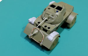Eureka XXL ER-3570 Kit de mise à niveau et de rangement pour T17E1 Staghound (Bronco) 1/35 – image 11