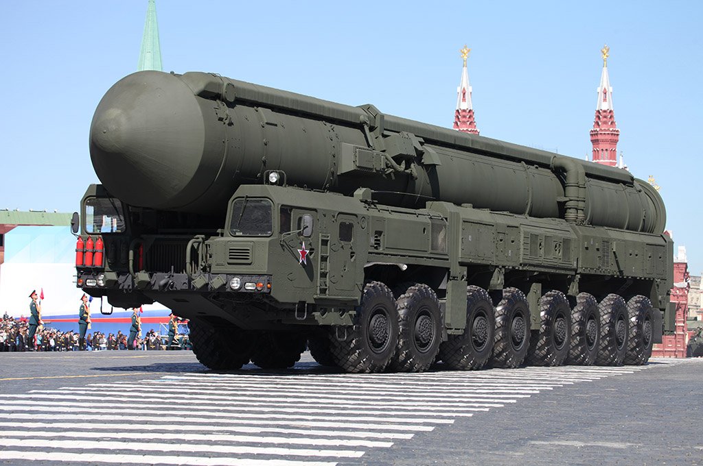 Trompette 01082 15U175 TEL du complexe RS-12M1 Topol-M ICBM 1/35