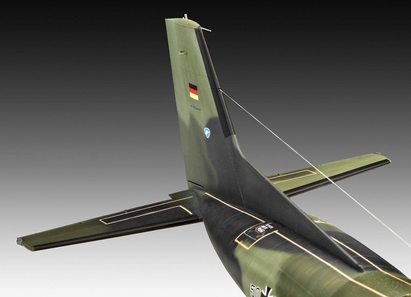 Revell 04675 C-160 Transall EloKa/NG 1/72 – image 4