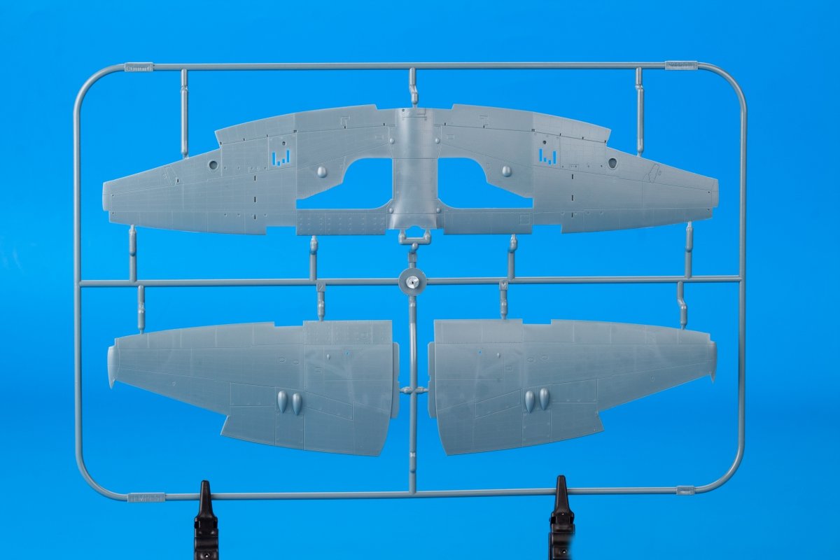 Eduard 82121 Tempest Mk. V série 1 1/48 – Bild 7