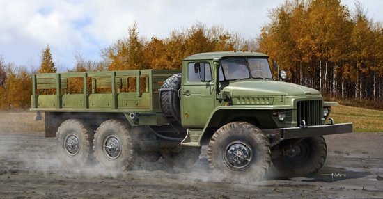 Trompette 01027 URAL-375D russe