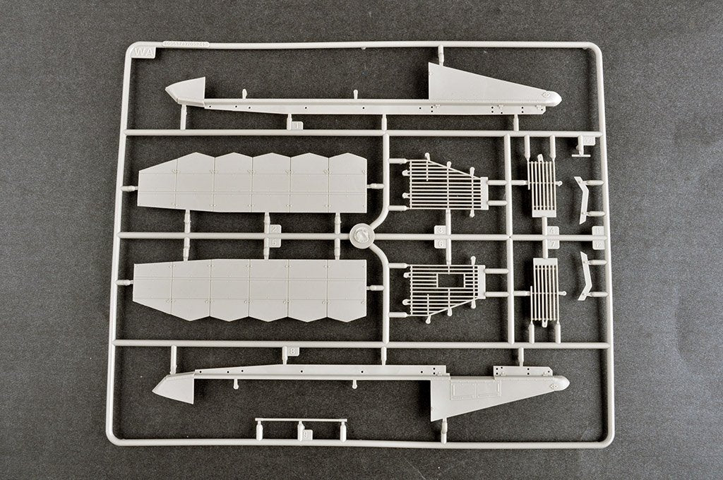 Trumpeter 09610 Char russe T-72B3 avec blindage réactif explosif (ERA) à étui souple 4S24 et blindage à grille, échelle 1/35 – imagen 14