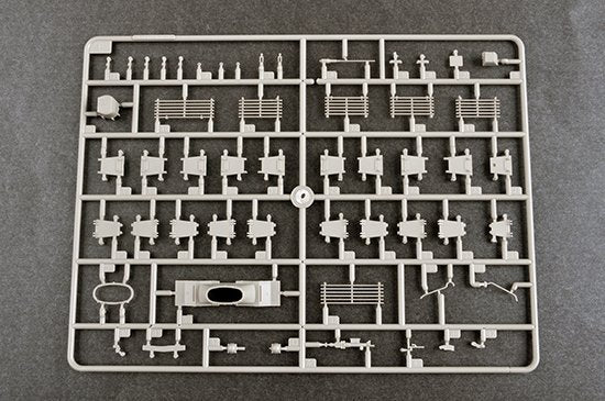 Trumpeter 09587 Char de combat principal russe T-80BVM 1/35 – image 10