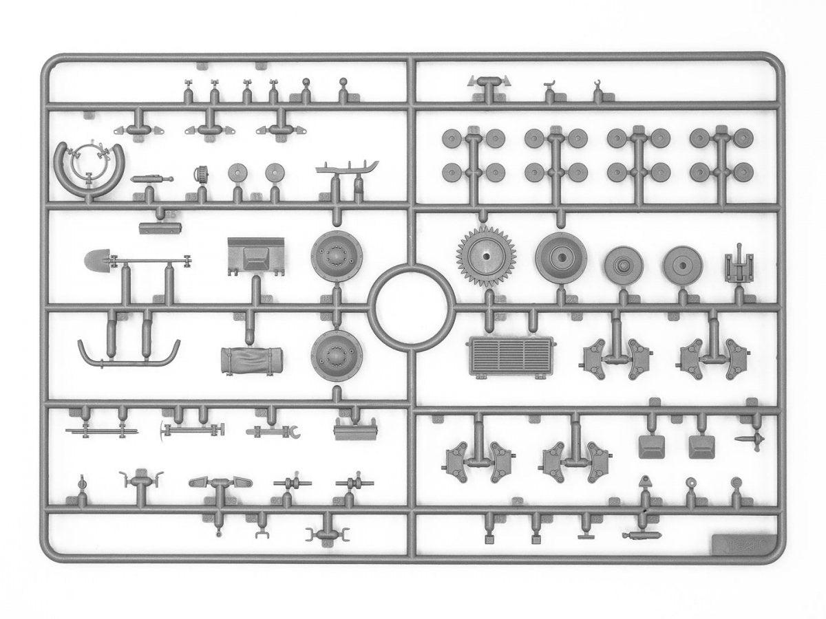 ICM 35337 FCM 36 Char léger français en service allemand 1/35 – image 7