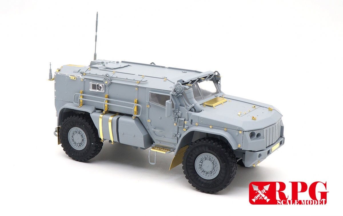 RPG Modèle 35021 KAMAZ K-4386 Typhoon-VDV Véhicule blindé protégé contre les mines Type initial 1/35  – immagine 6