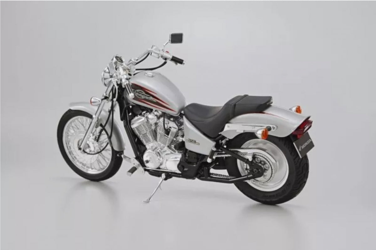 Aoshima 06268 Honda NC26 Steed VSE &amp;#39;96 1/12 – immagine 2