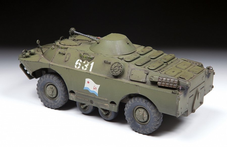 Zvezda 3638 Véhicule blindé de reconnaissance soviétique BDRM-2 1/35 – image 5