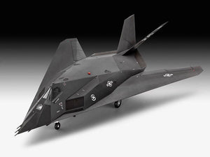 Revell 03899 F-117 Chasseur furtif (1/72) – image 2