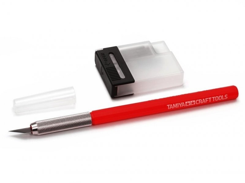 Couteau de modéliste Tamiya 69938 rouge