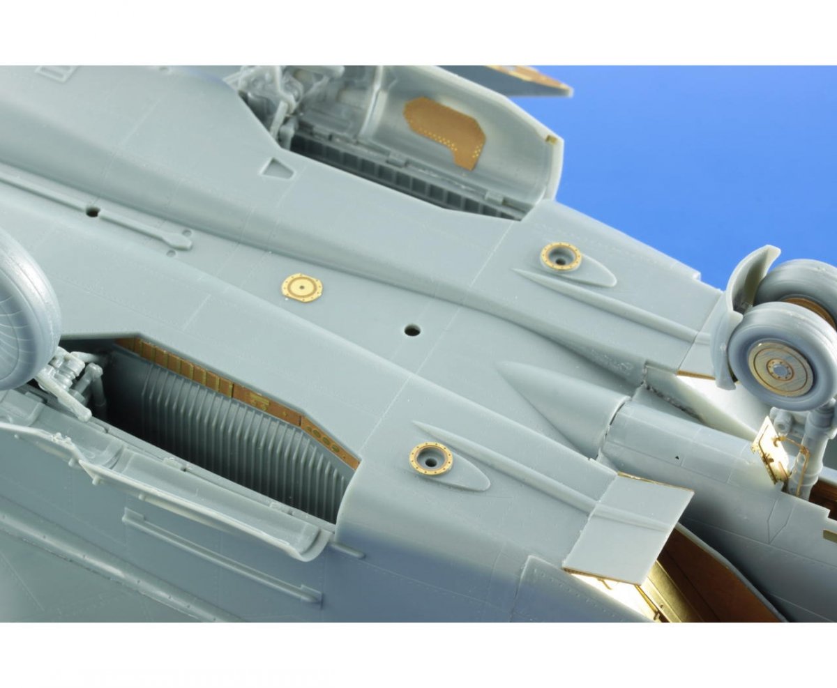 Eduard 48797 MiG-25PD/ PDS Foxbat extérieur KITTY HAWK 1/48 – immagine 14
