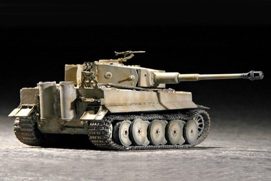 Trumpeter 07243 Tigre Ausf. E Milieu (1/72)