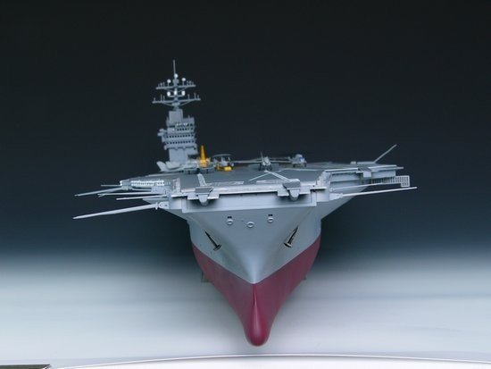 Trumpeter 05605 US CVN-68 Nimitz porte-avions 1975 (1/350) – Bild 5
