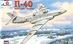 Modèle A 72158 Ilyushin IL-40 &amp;#39;Brawny&amp;#39; 1/72