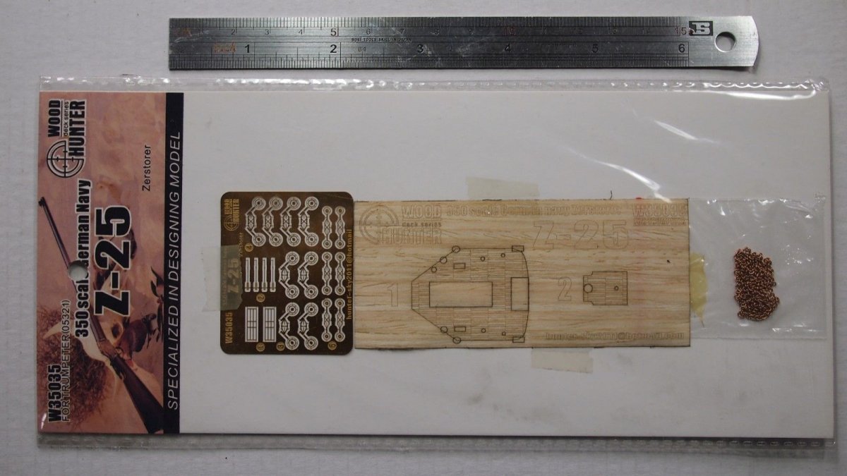 Wood Hunter W35035 Pont en bois Zerstörer allemand Z-25 pour Trumpeter 05321 1/350 – Bild 2