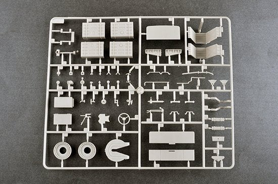 Trumpeter 01079 Véhicule de dépannage KET-T basé sur le camion lourd MAZ-537, échelle 1/35 – immagine 11