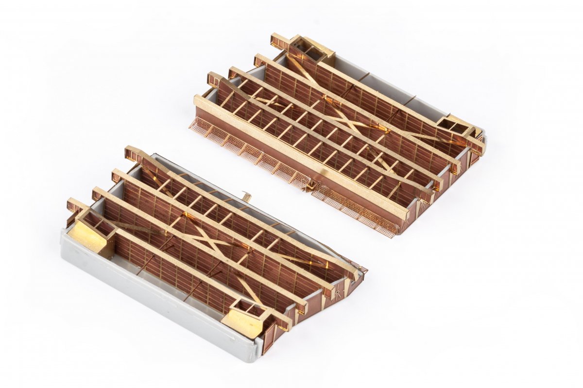 Eduard 53297 USS Nimitz CVN-68 partie 3 TRUMPETER 1/350 – image 5