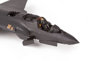 Eduard 73832 F-35B TAMIYA 1/72 – image 5
