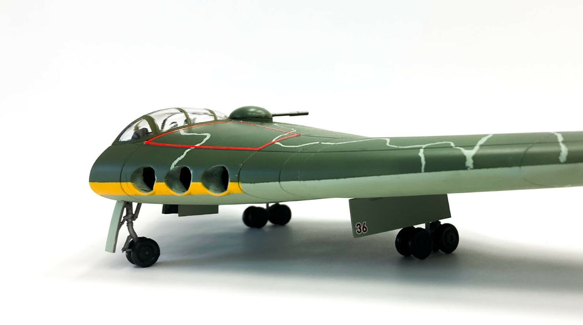 Modelcollect UA72221 Bombardier stratégique à longue portée Type Z de l&amp;#39;armée japonaise - Échelle 1/72  – immagine 4